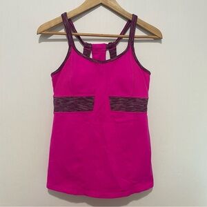 ATHLETA Prasada Tank Top Size Medium‎ Racerback Shelf Bra Pink Activewear Yoga